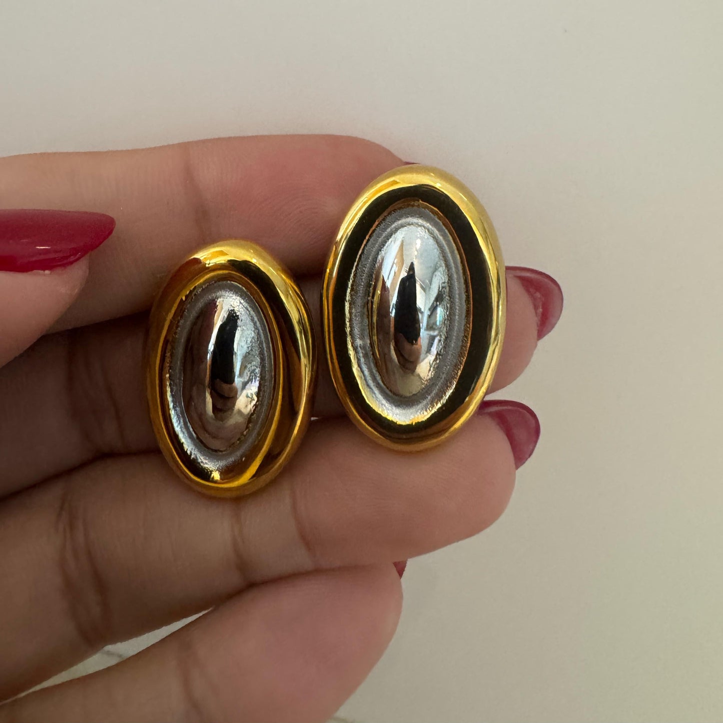 Aros Eleanor